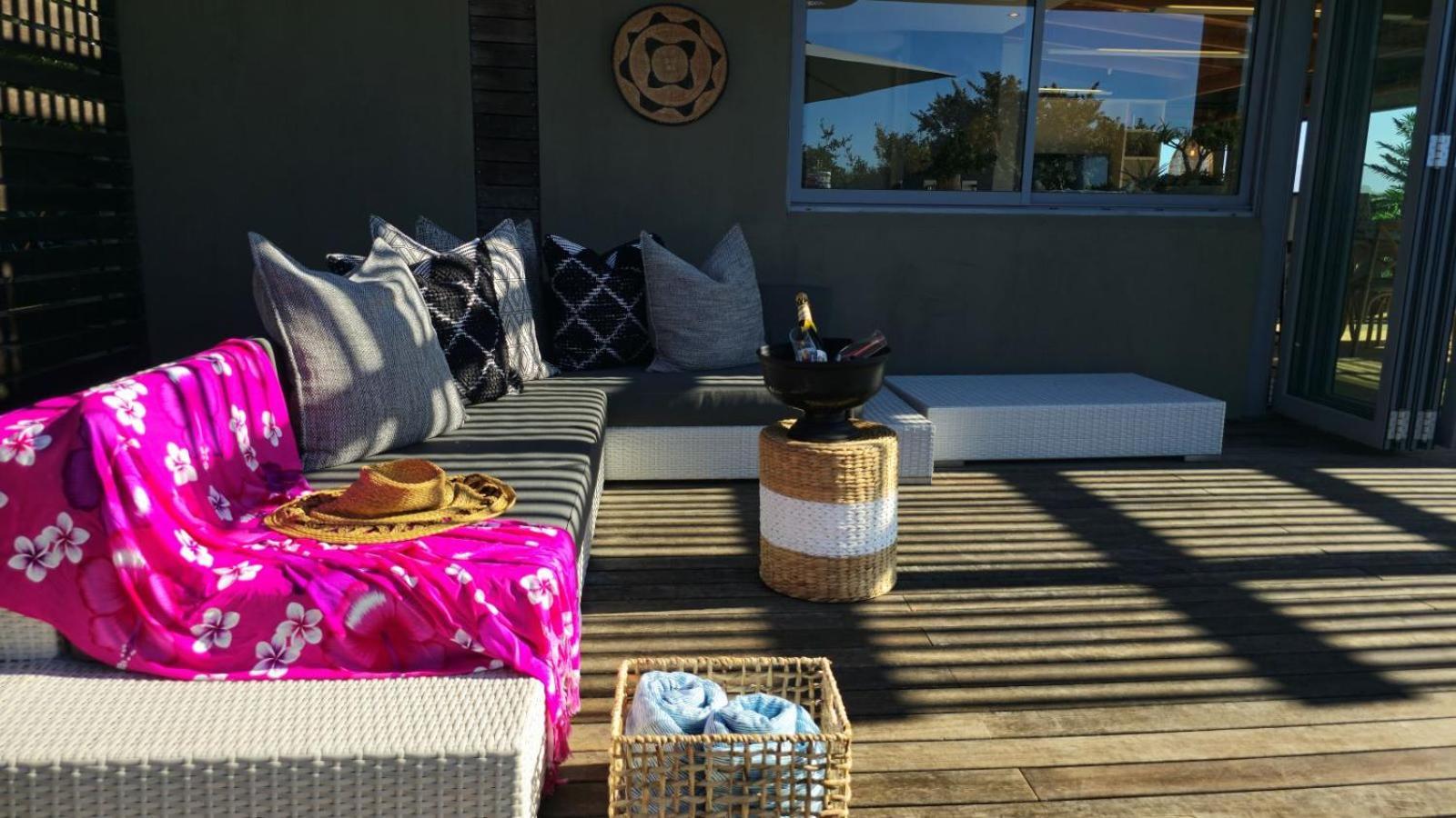 Oubaai Villa By Raw Africa Collection Herolds Bay Exteriör bild
