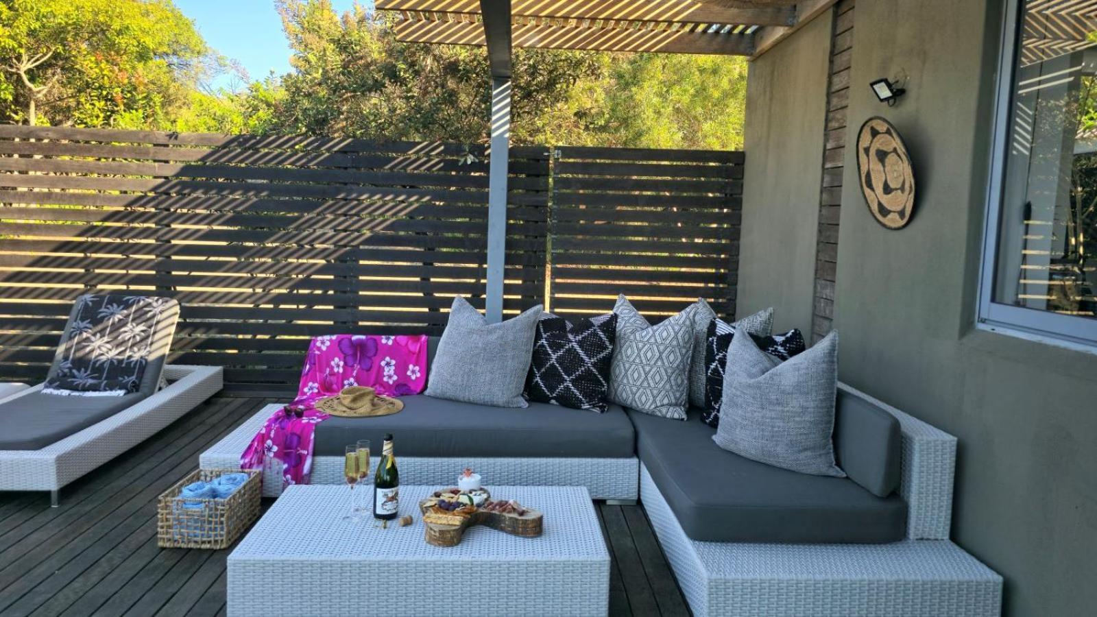 Oubaai Villa By Raw Africa Collection Herolds Bay Exteriör bild